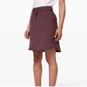 Cherry Cola  Lululemon On the Fly Woven skirt